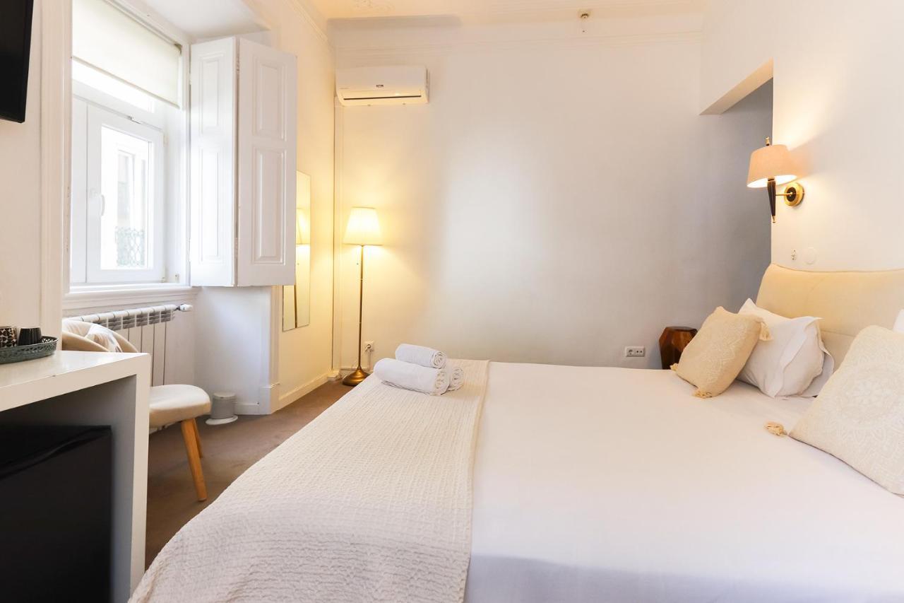 Chiado Prime Suites By Homing Lisbon Exterior photo